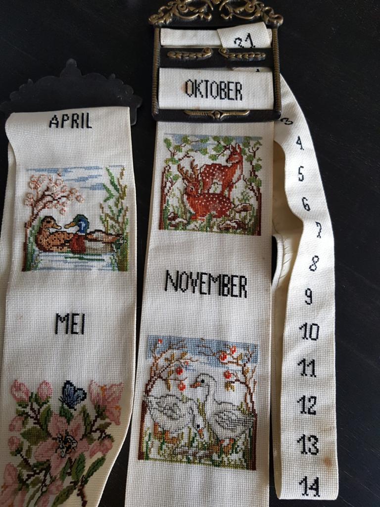 Geborduurd schellekoord dieren, kalender, Ophalen of Verzenden, Overige typen