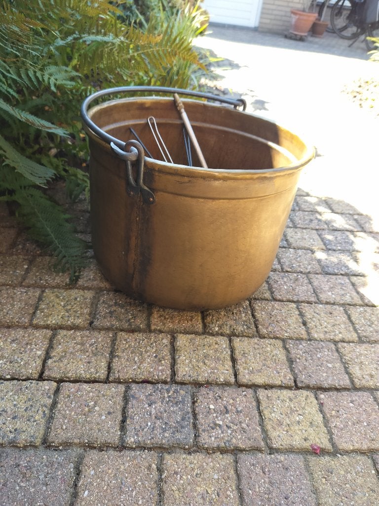 Koperen ketel zware uitvoering, Ophalen, Koper