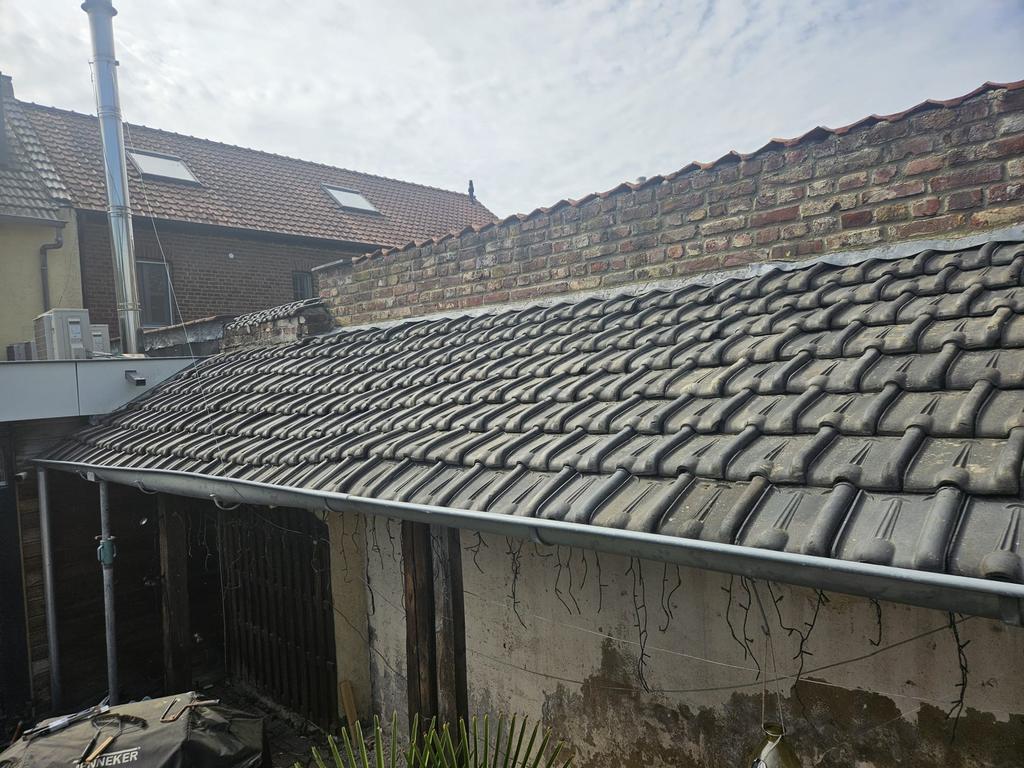 Kruispan, blauw gesmoord, Doe-het-zelf en Verbouw, Dakpannen en Dakbedekking, Ophalen, Steen of Klei, Zo goed als nieuw, 15 m² of meer