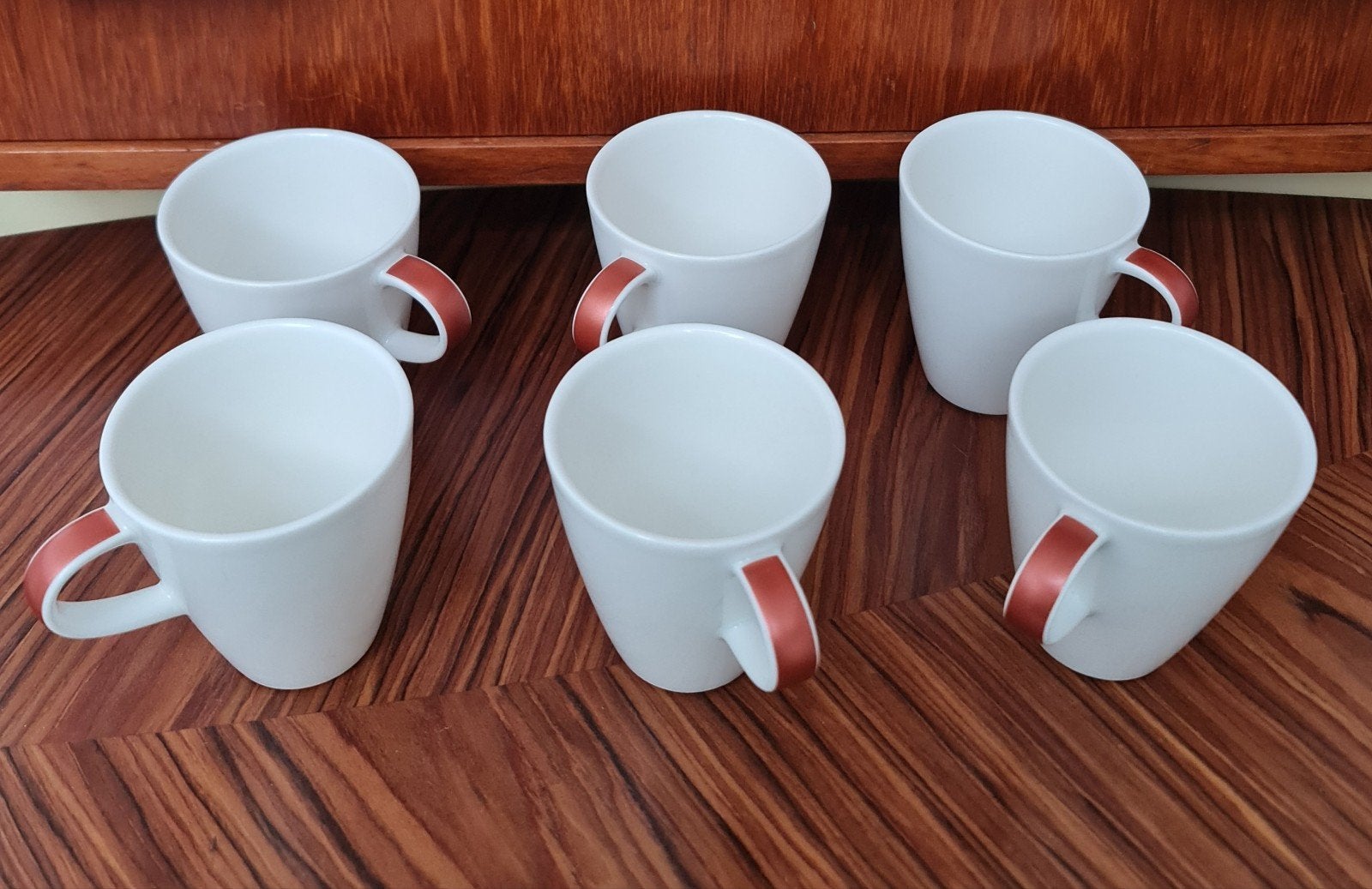 Villeroy & Boch Caffè Club Uni Oak mokken koppen mooie staat, Ophalen, Villeroy & Boch, Zo goed als nieuw, Modern