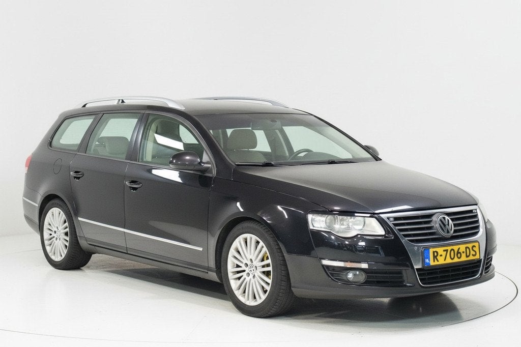 Volkswagen Passat Variant 3.2 V6 4M MEMORY I MASSAGE I LEDER, Automaat, Gebruikt, Beige, Zwart