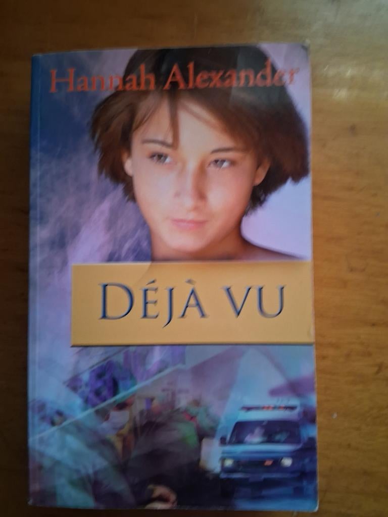 Déjà Vu - Hannah Alexander, Boeken, Romans, Gelezen, Nederland, Ophalen of Verzenden