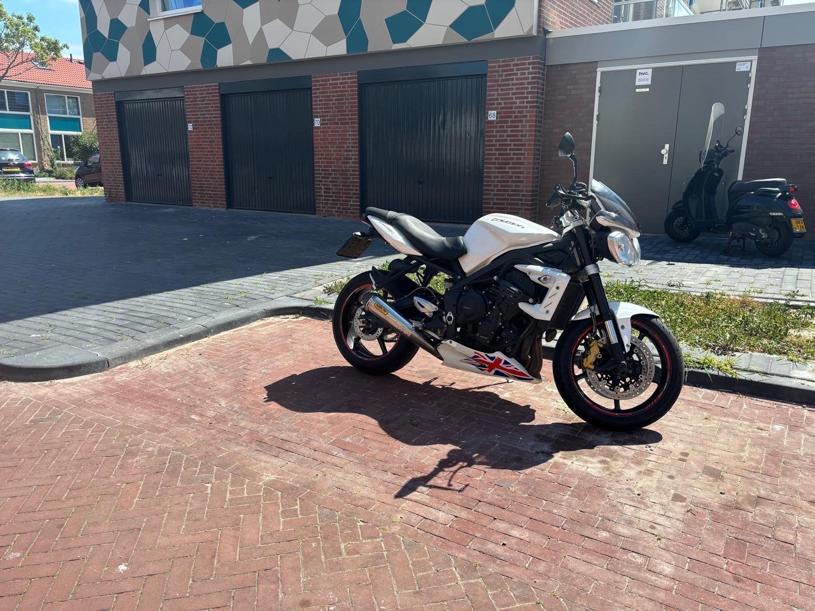 Triumph Street Triple R 675 - Sportieve Naked Bike, Motoren, Motoren | Triumph, Particulier, Naked bike, meer dan 35 kW, 3 cilinders