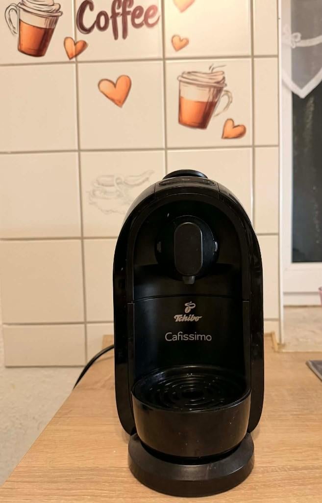 Tchibo Cafissimo Pure Koffiemachine (Zwart), Ophalen, Koffiemachine, Zo goed als nieuw, 2 tot 4 kopjes