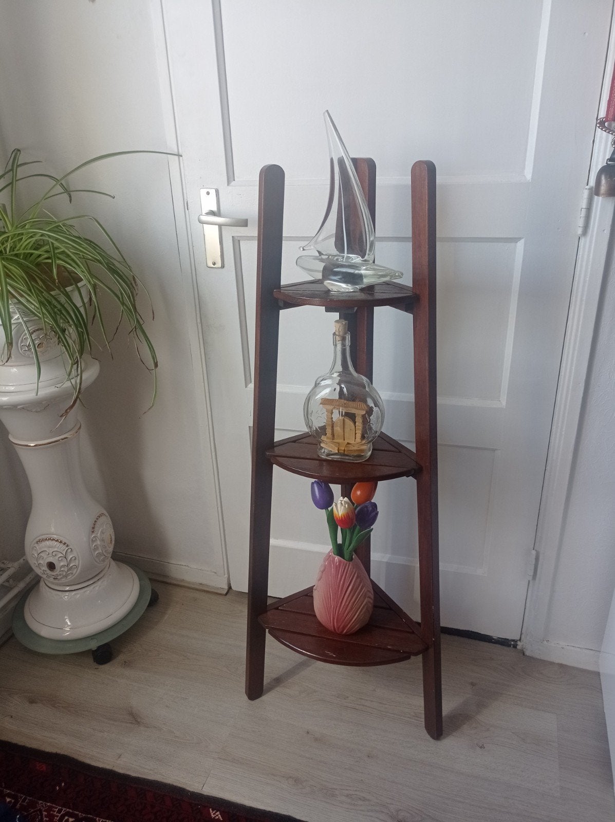 Hoekrek Mahonielook met 3 Planken - Praktische Opberger, Antiek en Kunst, Ophalen of Verzenden