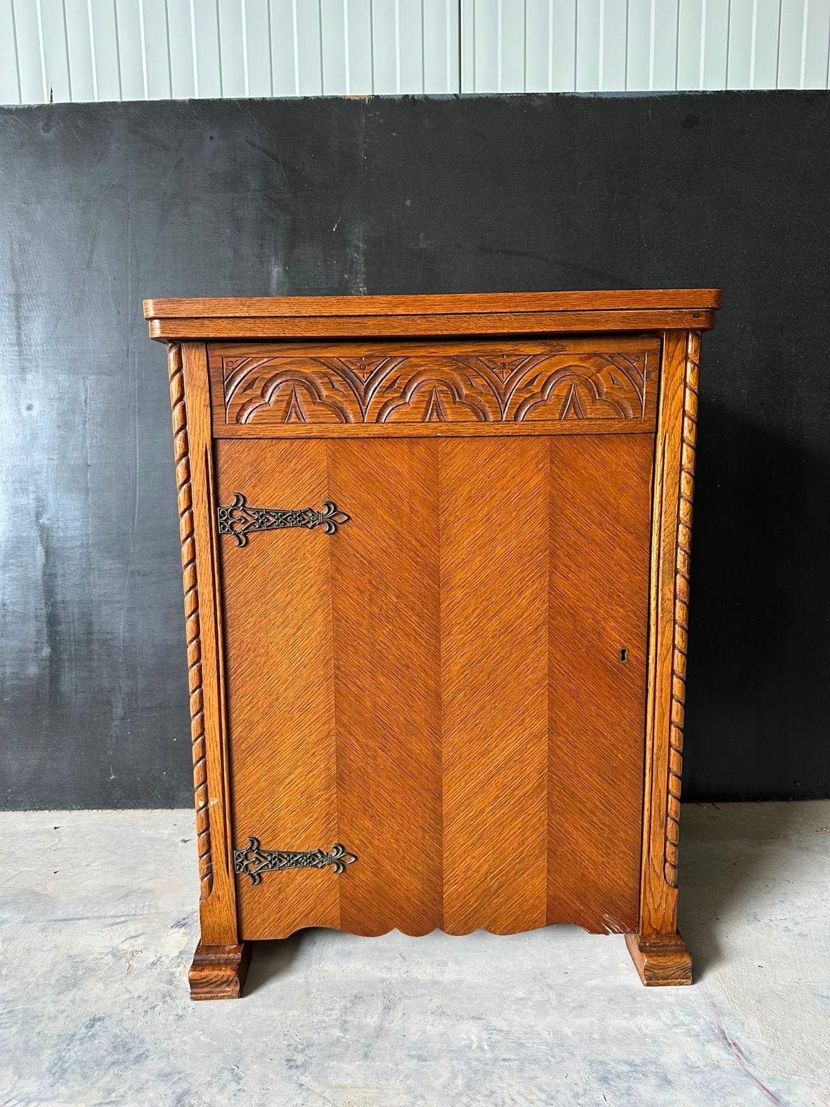 Vintage Pfaff 230 Trapnaaimachine in Houten Kast, Ophalen