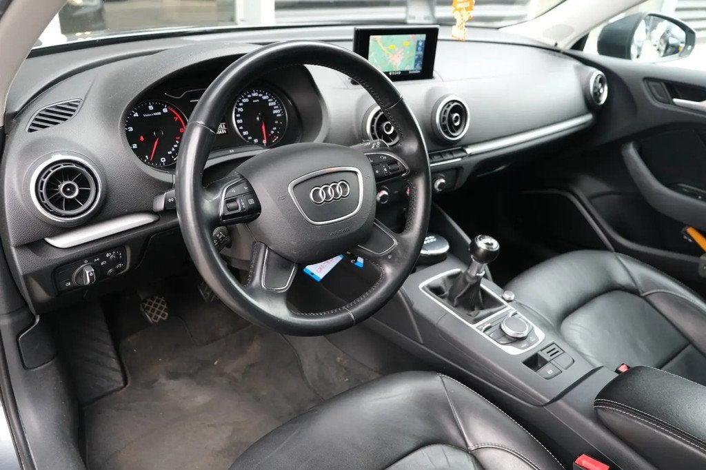 Audi A3 Sportback 1.4 TFSI CoD Pro Line Leder A € 9.450,00, Gebruikt, 150 pk, Zilver of Grijs, 57 €/maand