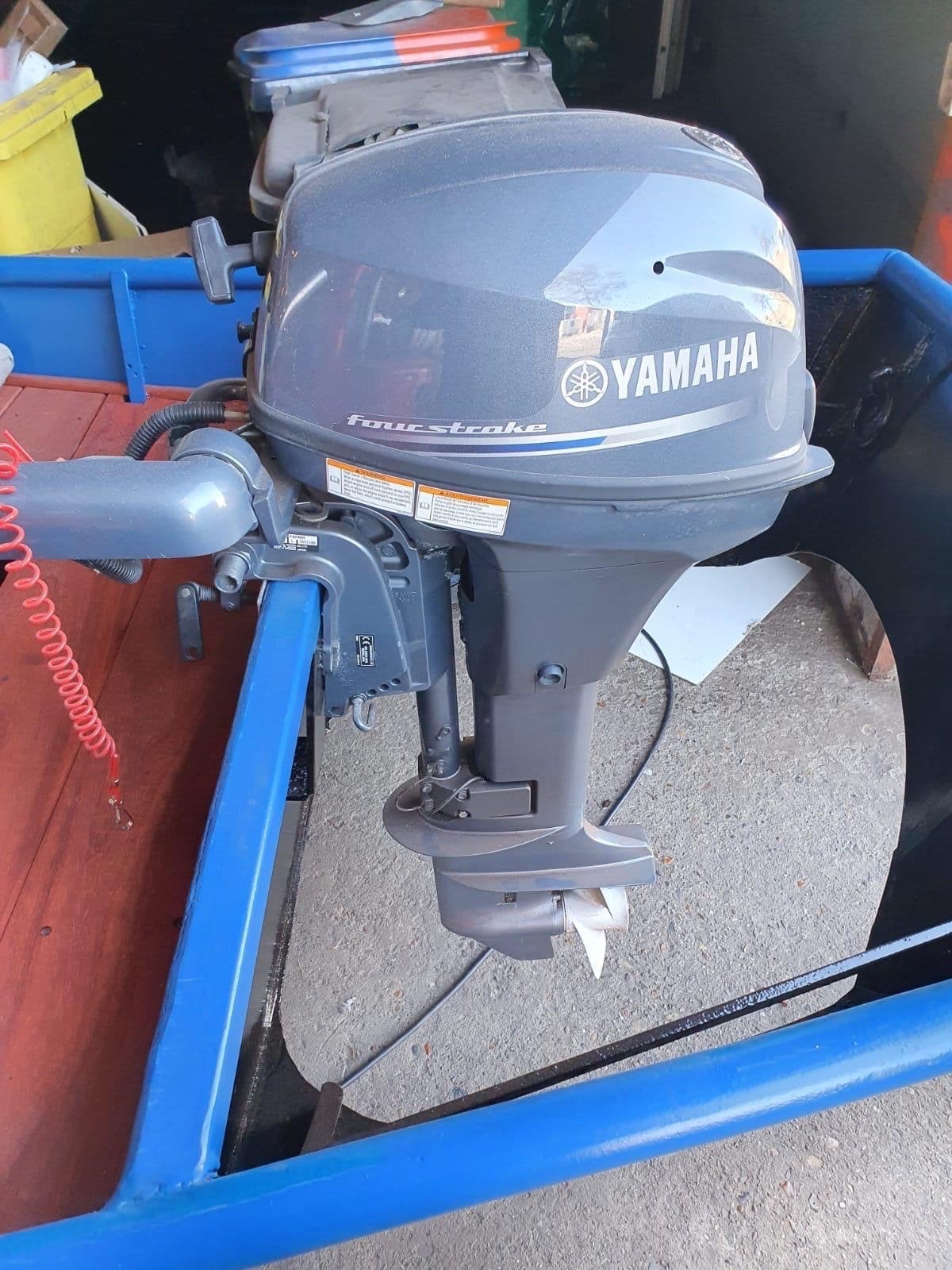 Stalen boot, compleet klaargemaakt in 2022 met nieuwe motor, Watersport en Boten, Gebruikt, Afdekzeil, Buitenboordmotor, Sloep