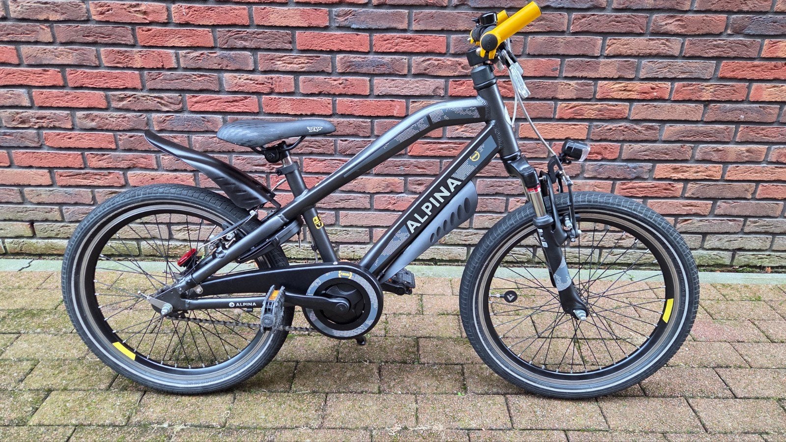Zeer nette 20 inch Alpina Trial jongensfiets, Ophalen, Terugtraprem, Batavus Snake Alpina Trial Yabber cube bulls loekie sparta