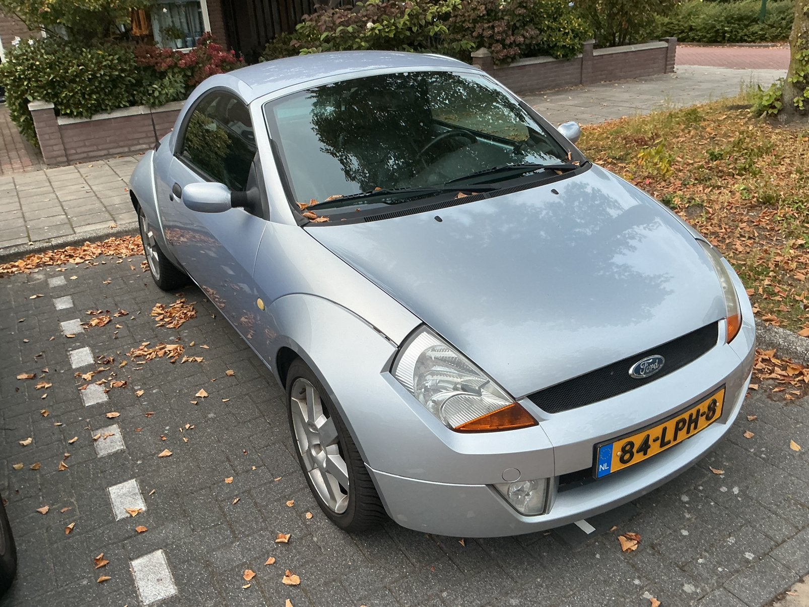 Ford Ka 1.6 Streetka 2005 Grijs, 40 €/maand, Leder, Handgeschakeld, Stoelverwarming