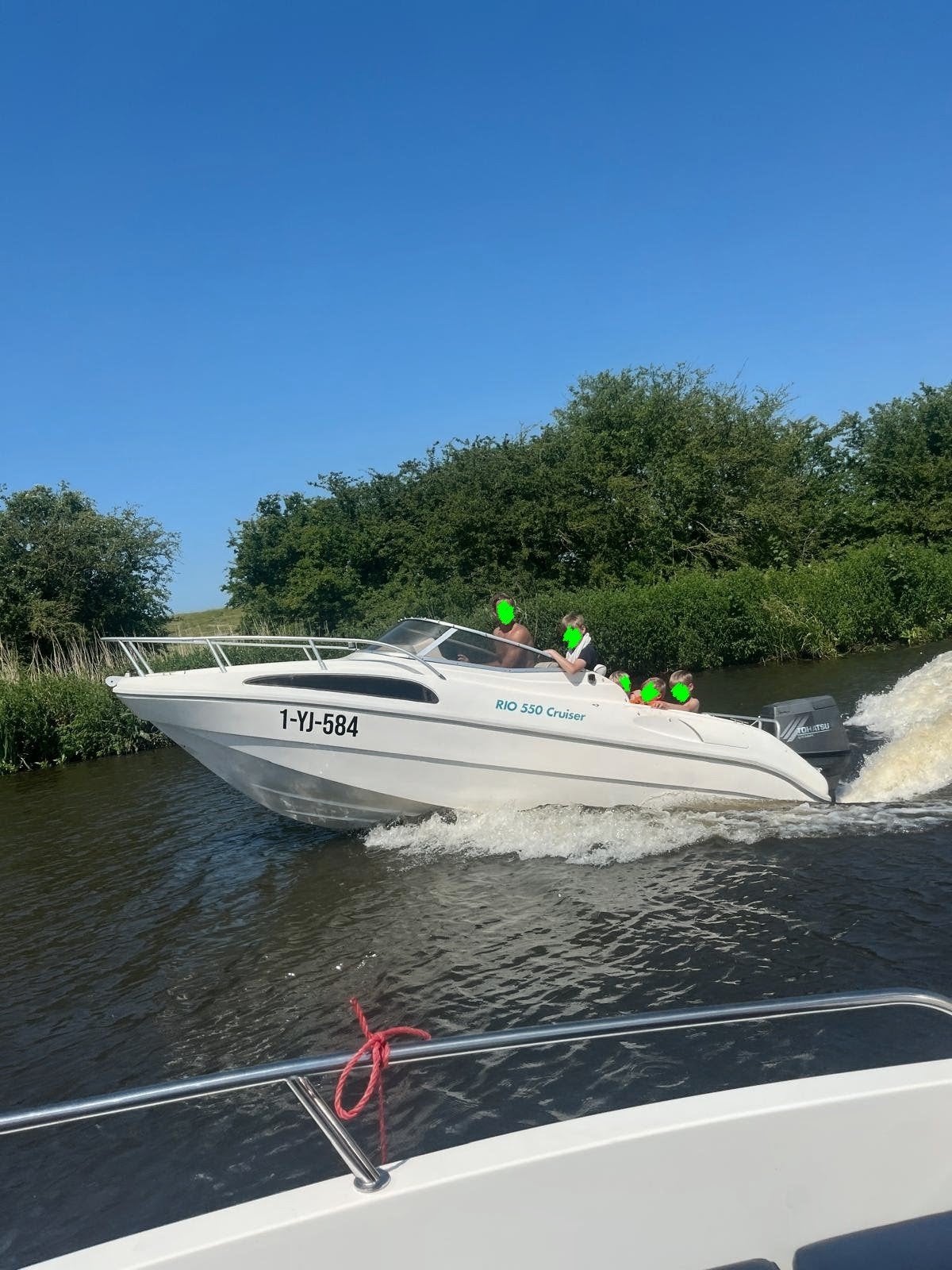 Rio 550 Cruiser met 120 PK Tohatsu Buitenboordmotor, Watersport en Boten, Gebruikt, Buitenboordmotor, Kruiser, Zonnedek