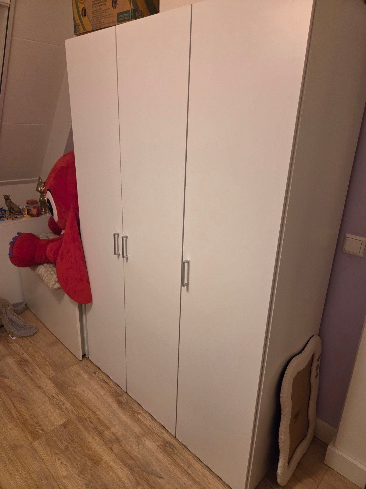 Witte kledingkast Leenbakker, Ophalen, Met deur(en), Gebruikt, 100 tot 150 cm