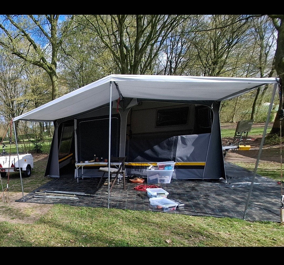 Chateau Caractere Caravan met Voortent en Luifel, Chateau, Rondzit, Tot en met 2, Particulier