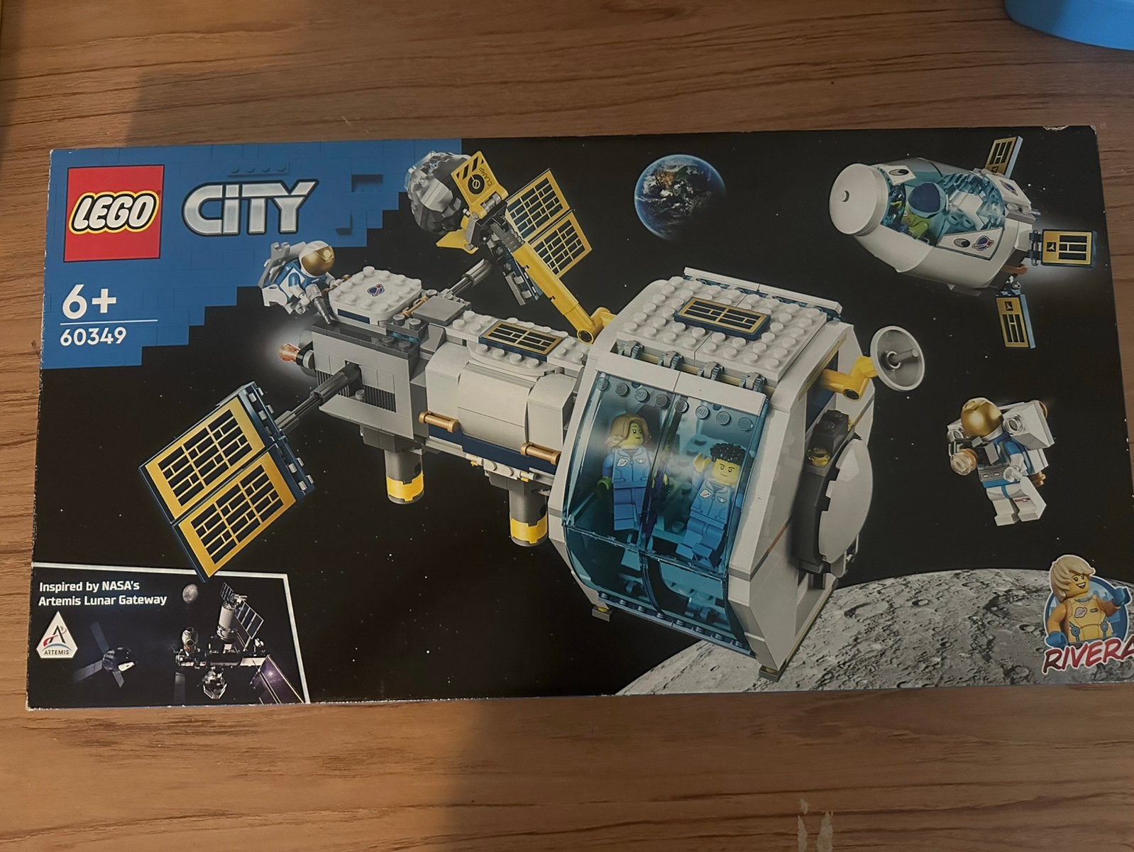 Lego city spaceshuttle 60349, Ophalen, City, Lego, Zo goed als nieuw