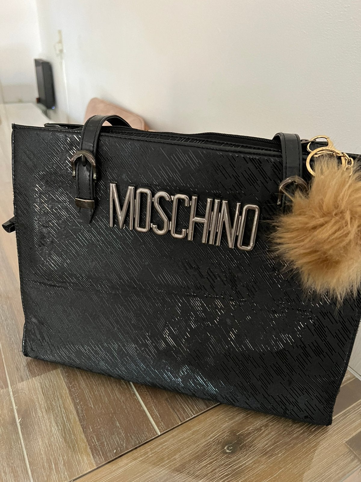 Zwart MOSCHINO handtas, Ophalen of Verzenden, Zo goed als nieuw, Zwart, Handtas
