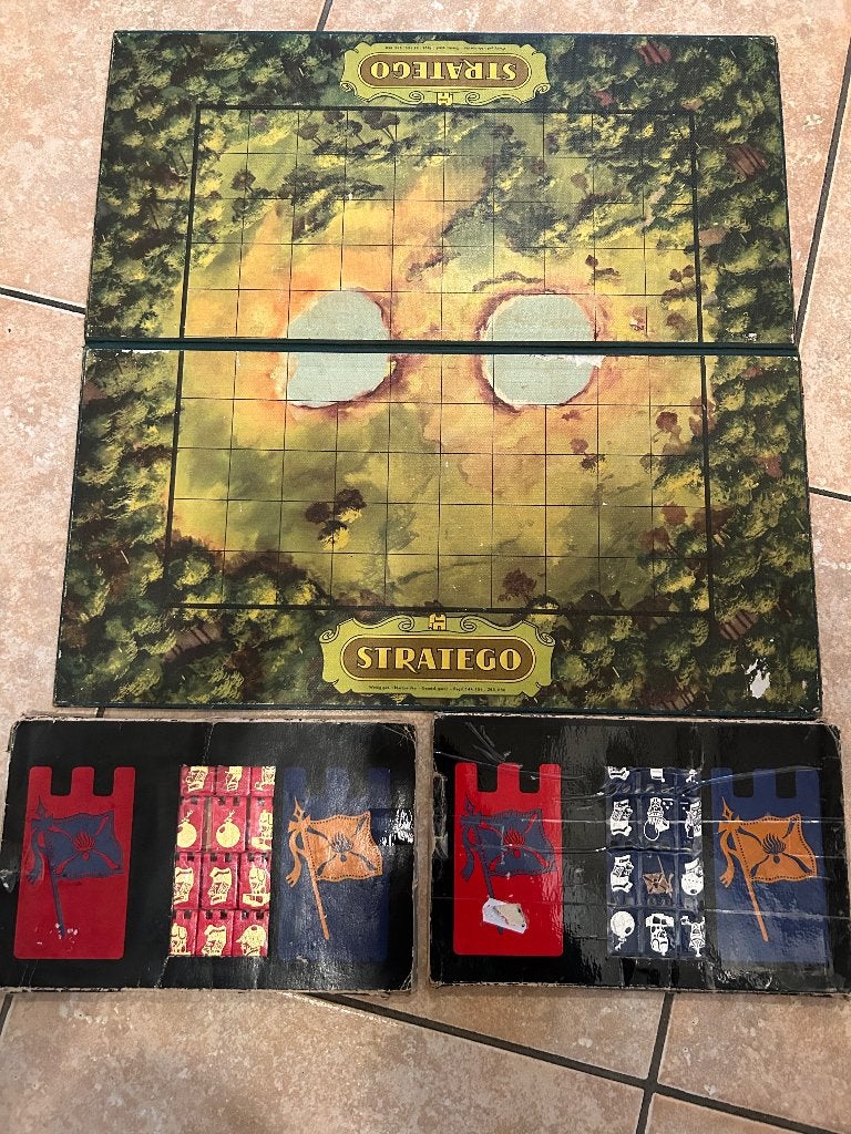 Stratego retro spel, Een of twee spelers, Ophalen, Gebruikt