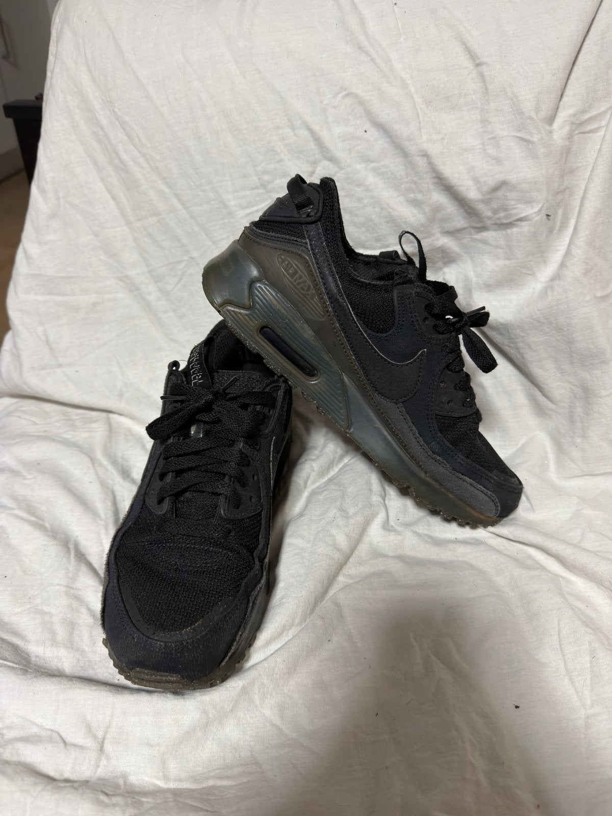 Nike Air Max 90 Terrascape Black Size EU42.5/UK8/US9, Zwart, Ophalen of Verzenden, Sneakers of Gympen, Gedragen