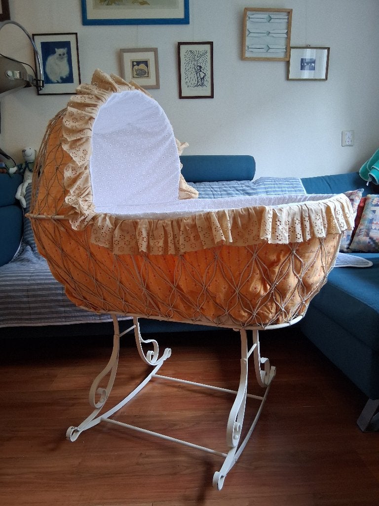 Lief wiegje, Kinderen en Baby's, Ophalen, Zo goed als nieuw, Wieg