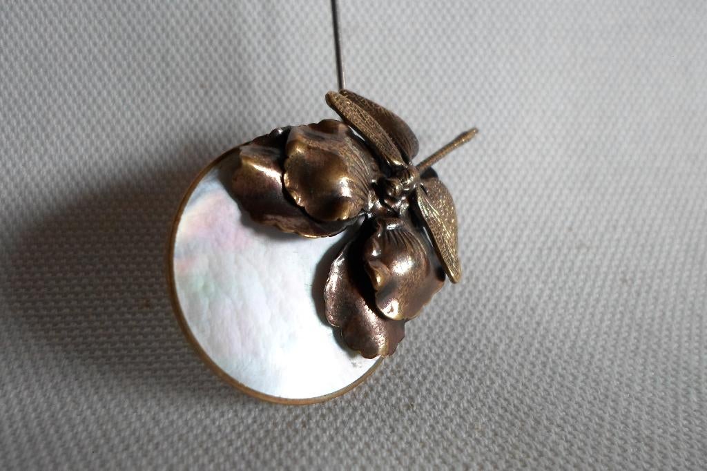 Ermani Bulatti Pin, Sieraden, Tassen en Uiterlijk, Ophalen of Verzenden, Brons, Overige typen