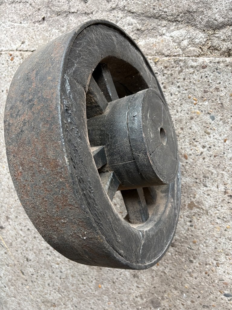 Houten wiel wipkar, Ophalen