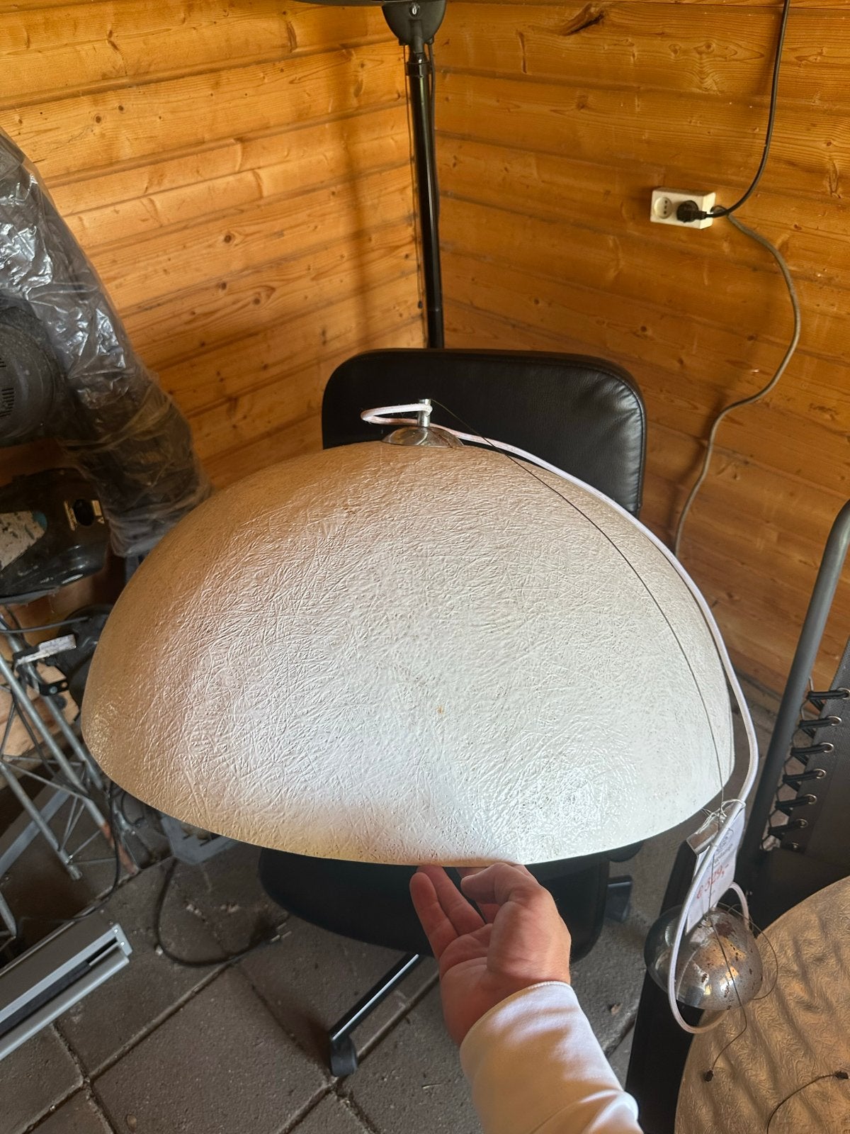 Grote Witte Hanglamp - Modern Design, Huis en Inrichting, Lampen | Hanglampen, Ophalen of Verzenden, Gebruikt, Kunststof, E27 (groot)
