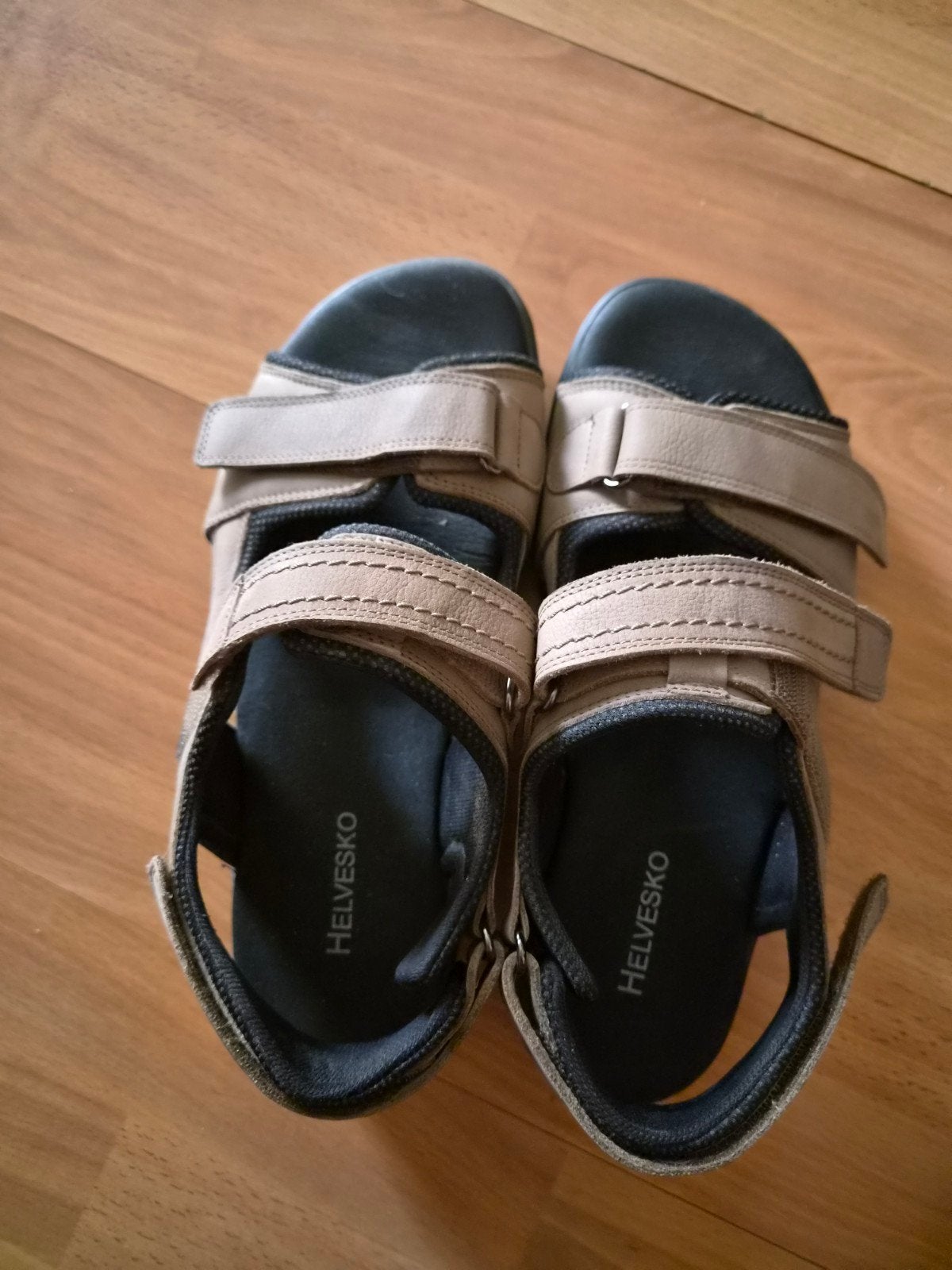 Helvesko sandalen, maat 42, zo goed als nieuw, Ophalen of Verzenden, Zo goed als nieuw