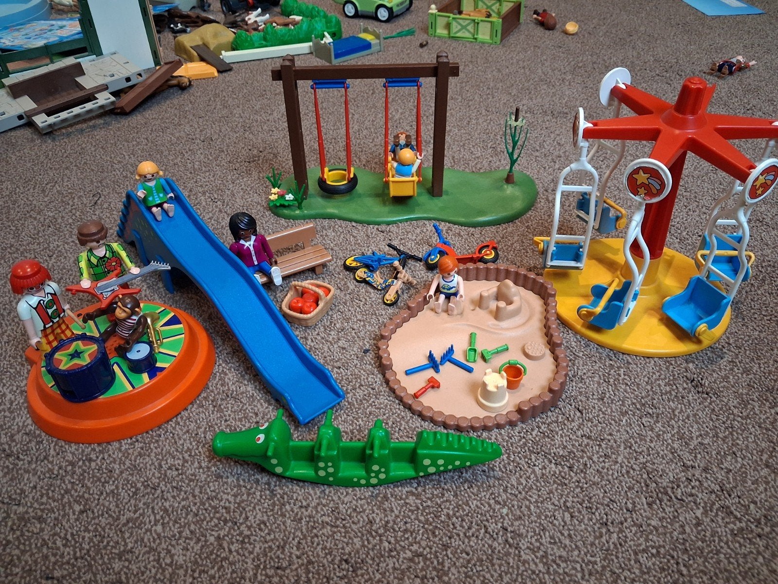 Playmobil Speeltuin met Schommel, Glijbaan en Draaimolen, Gebruikt, Complete set, Overige typen, Ophalen of Verzenden