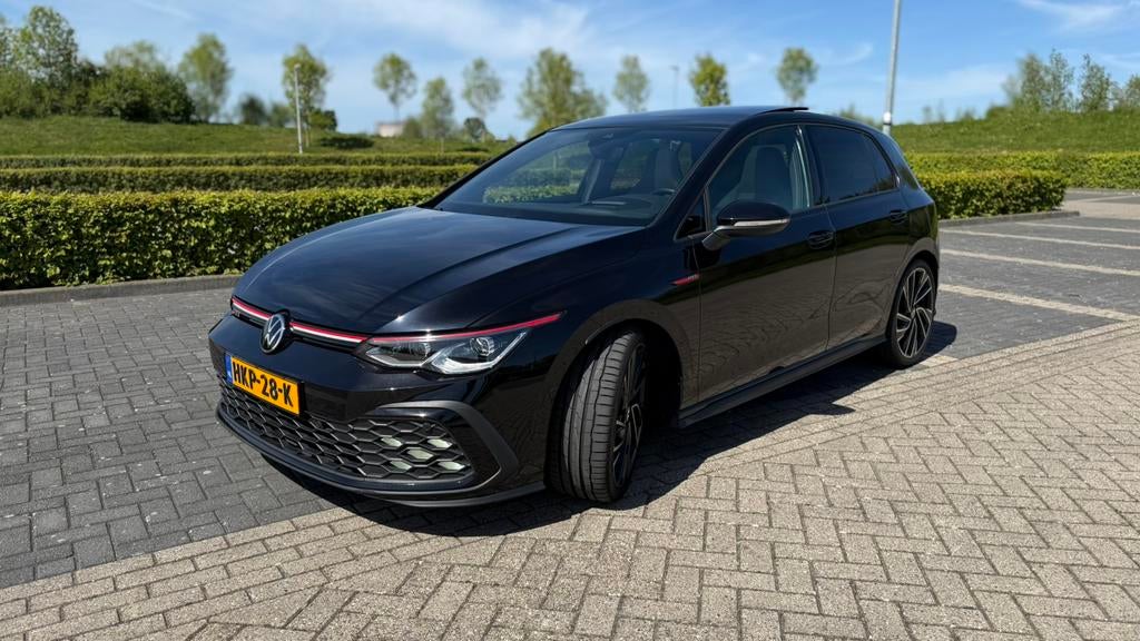 Volkswagen Golf GTI 245pk 2021 VOL | Leer | PANO | DCC | HUD, Parkeerassistent, 730 kg, 1363 kg, 4 cilinders