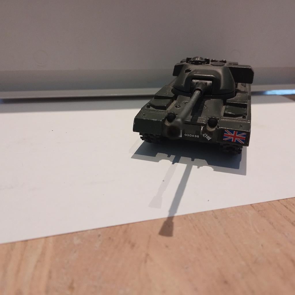 corgi chieftain, Hobby en Vrije tijd, Modelauto's | 1:50, Ophalen of Verzenden, Nieuw, Bus of Vrachtwagen, Corgi