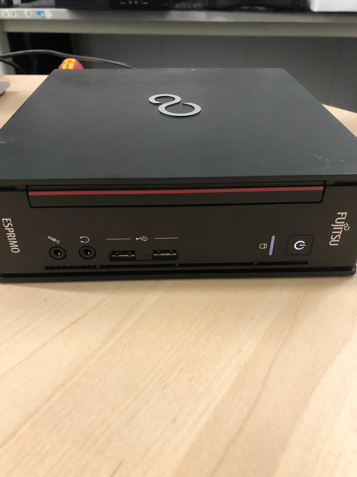 Fujitsu Esprimo Q956 Mini PC, Computers en Software, Desktop Pc's, 2 tot 3 Ghz, Fujitsu Esprimo, 8 GB, Ophalen of Verzenden