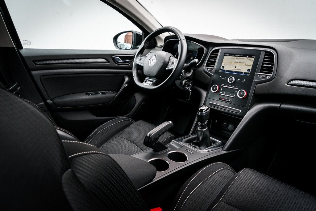 Renault Mégane 1.2 131 pk TCe Zen | Ned Auto | Trekhaak | |, Auto's, Renault, Stof, Gebruikt, 4 cilinders, Met garantie (alle)