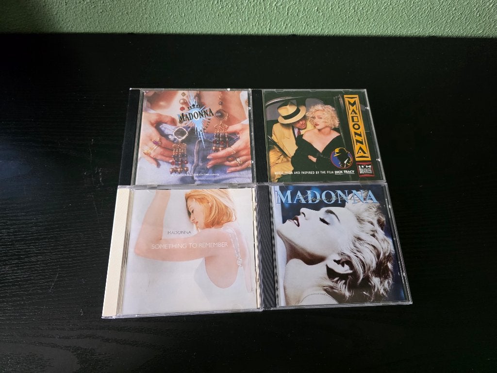 Madonna Set 4, Ophalen of Verzenden, Zo goed als nieuw