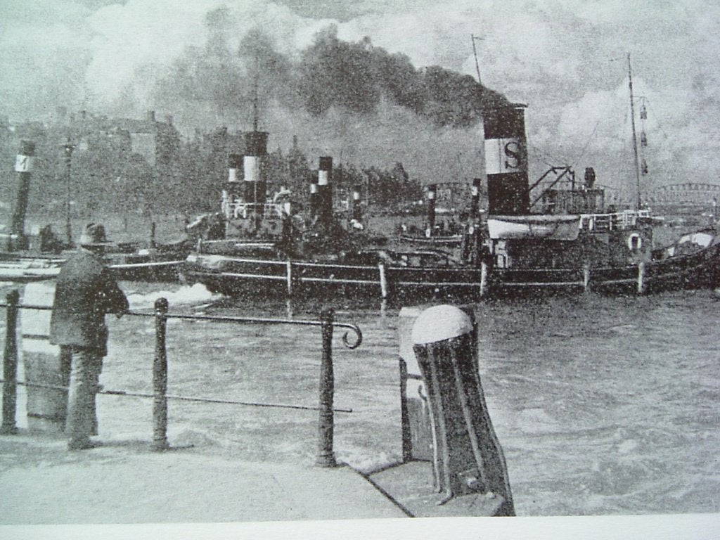Smit 150. Anderhalve eeuw maritieme dienstverlening., Ophalen of Verzenden, Gebruikt, Motorboot, Boek of Tijdschrift