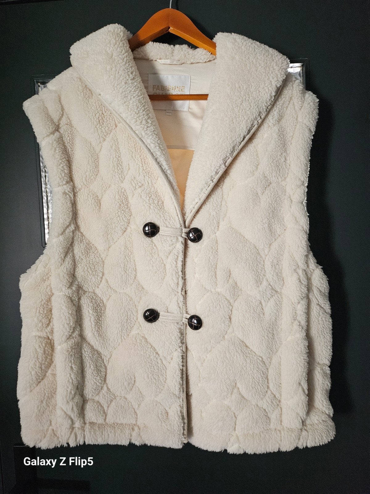 Fabienne Chapot bodywarmer.Nieuw!!, Kleding | Dames, Bodywarmers, Beige, Maat 42/44 (L), Nieuw, Ophalen of Verzenden