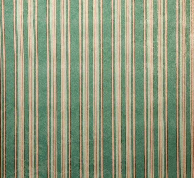 12548 Vintage groen gestreept behang roze lijnen swiet, Huis en Inrichting, Stoffering | Behang, Verzenden, Minder dan 10 m², Groen