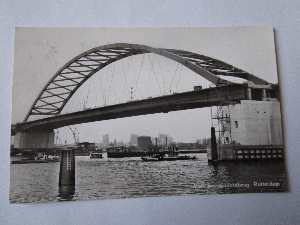 Ansichtkaart Rotterdam - van Brienenoordbrug, Verzenden, 1960 tot 1980, Gelopen, Zuid-Holland