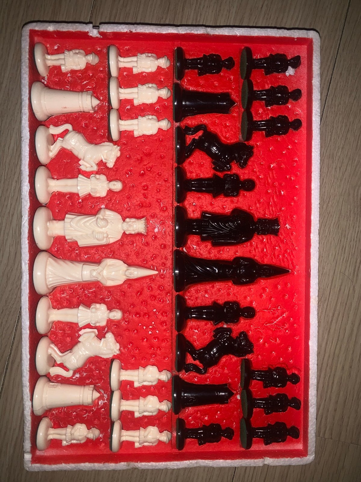 Vintage Schaakstukken - Compleet Set, Een of twee spelers, Ophalen of Verzenden, Gebruikt