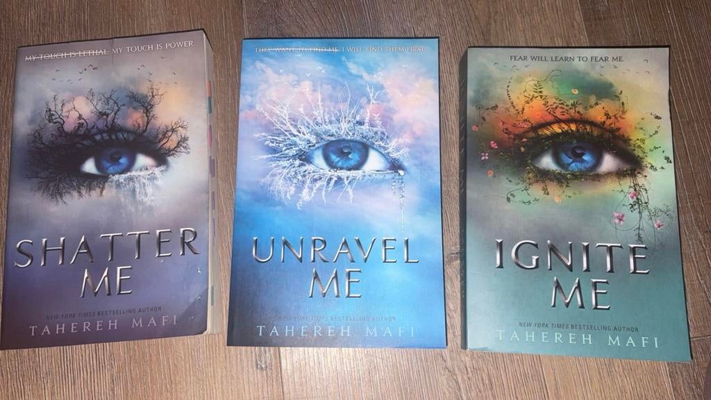 Shatter Me Serie - Deel 1, 2 en 3, Boeken, Ophalen of Verzenden, Nieuw