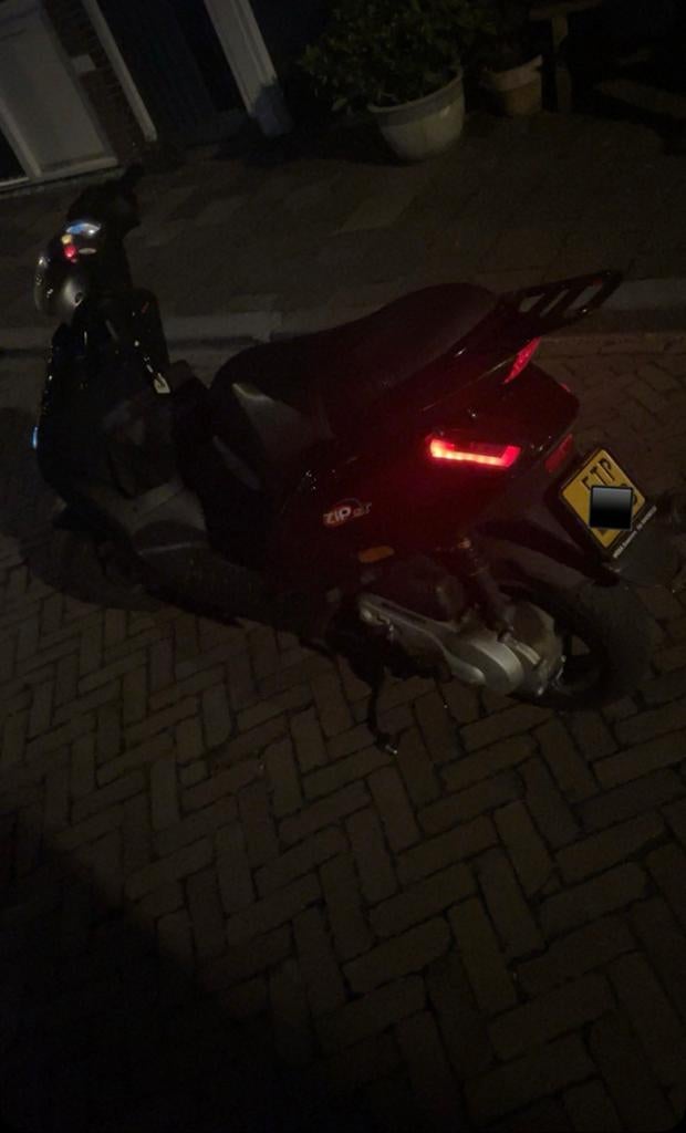 Zip 70 ruilen tegen 125 of een goed bod check beschrijving, Ophalen, Tweetakt, Maximaal 45 km/u, Zip
