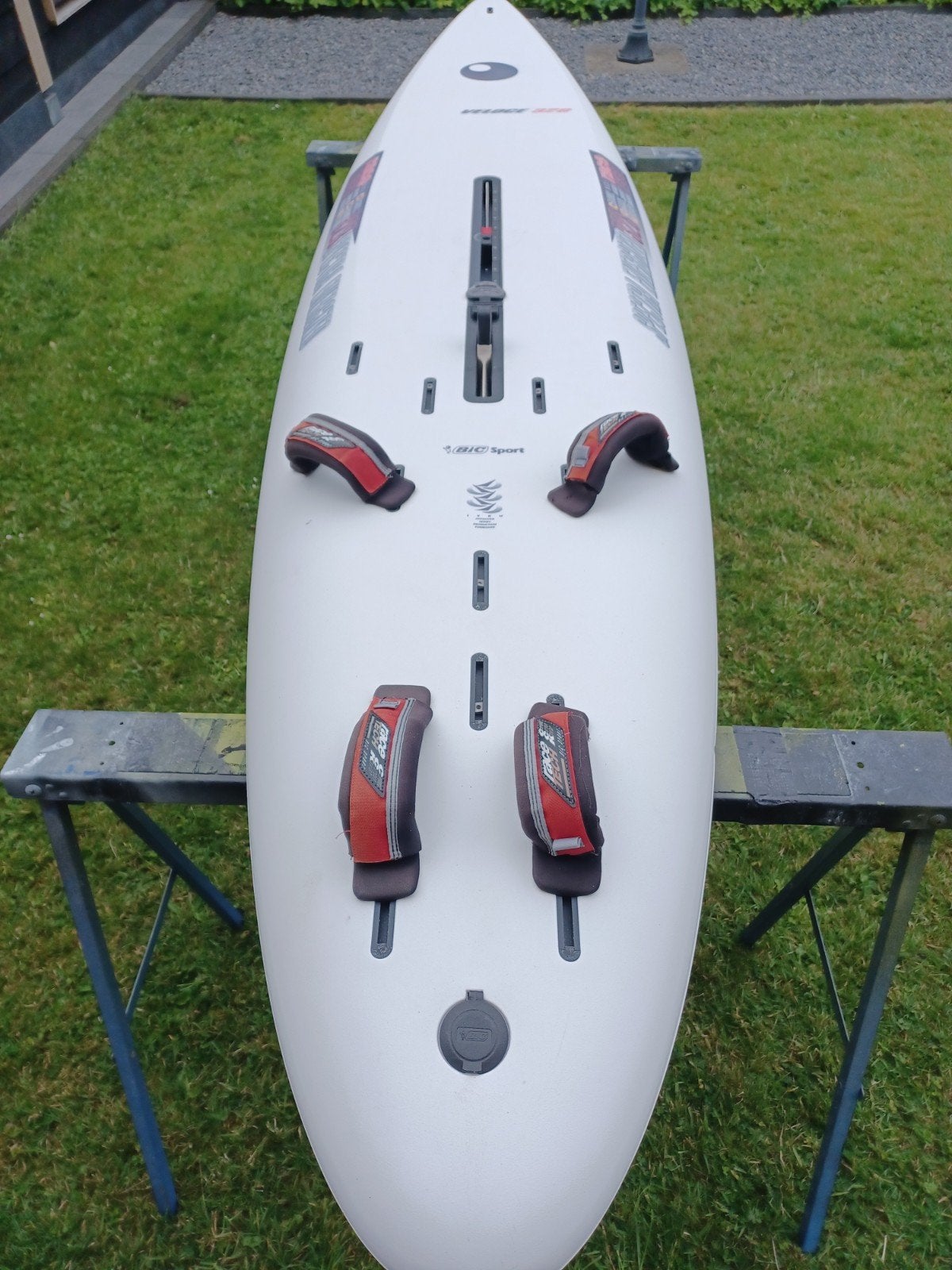 Bic Veloce compleet, Watersport en Boten, Windsurfen, Ophalen, Gebruikt, 5 tot 6.5 m², Met vin(nen)