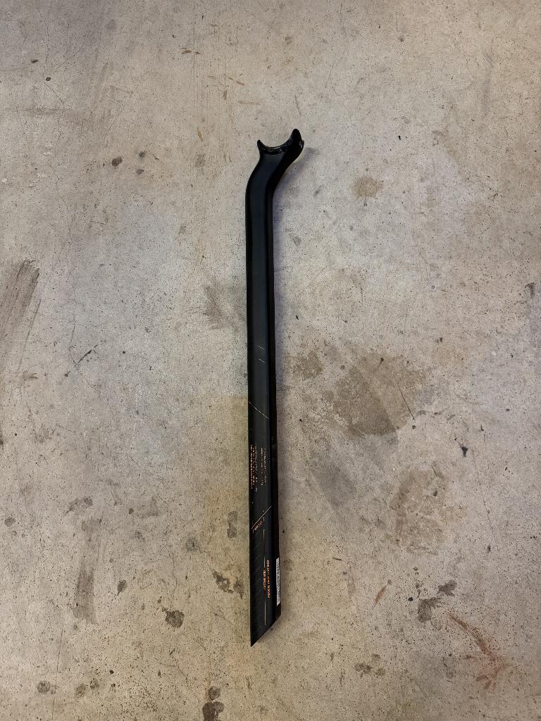 Zadelpen voor Rose Backroad Carbon - D-shape 490mm, Verzenden, Overige typen, Rose, Zo goed als nieuw