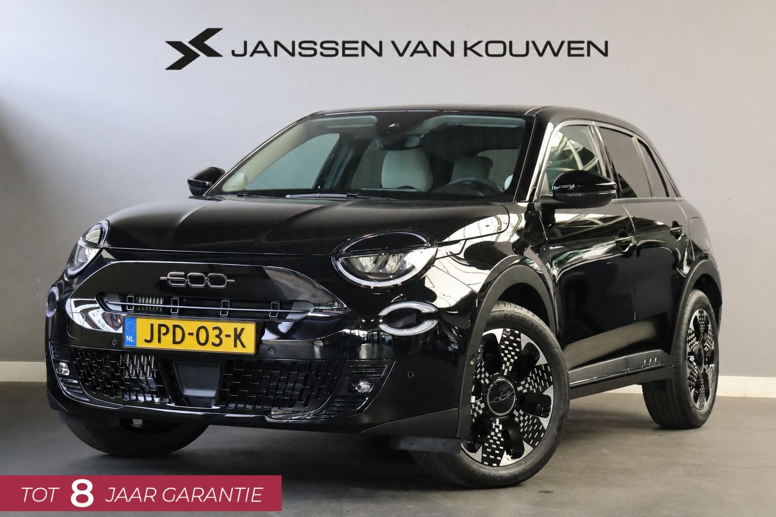 Fiat 600 1.2 Hybrid La Prima 145 PK / Voorraad Voordeel, Auto's, Fiat, Euro 6, 1199 cc, 620 kg, Zwart
