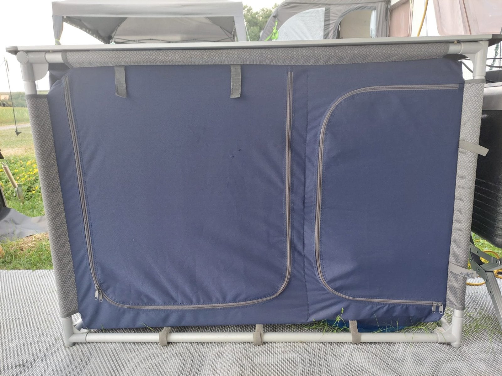 Redwood Outdoors Campingkast - Handig en Compact, Ophalen of Verzenden, Gebruikt