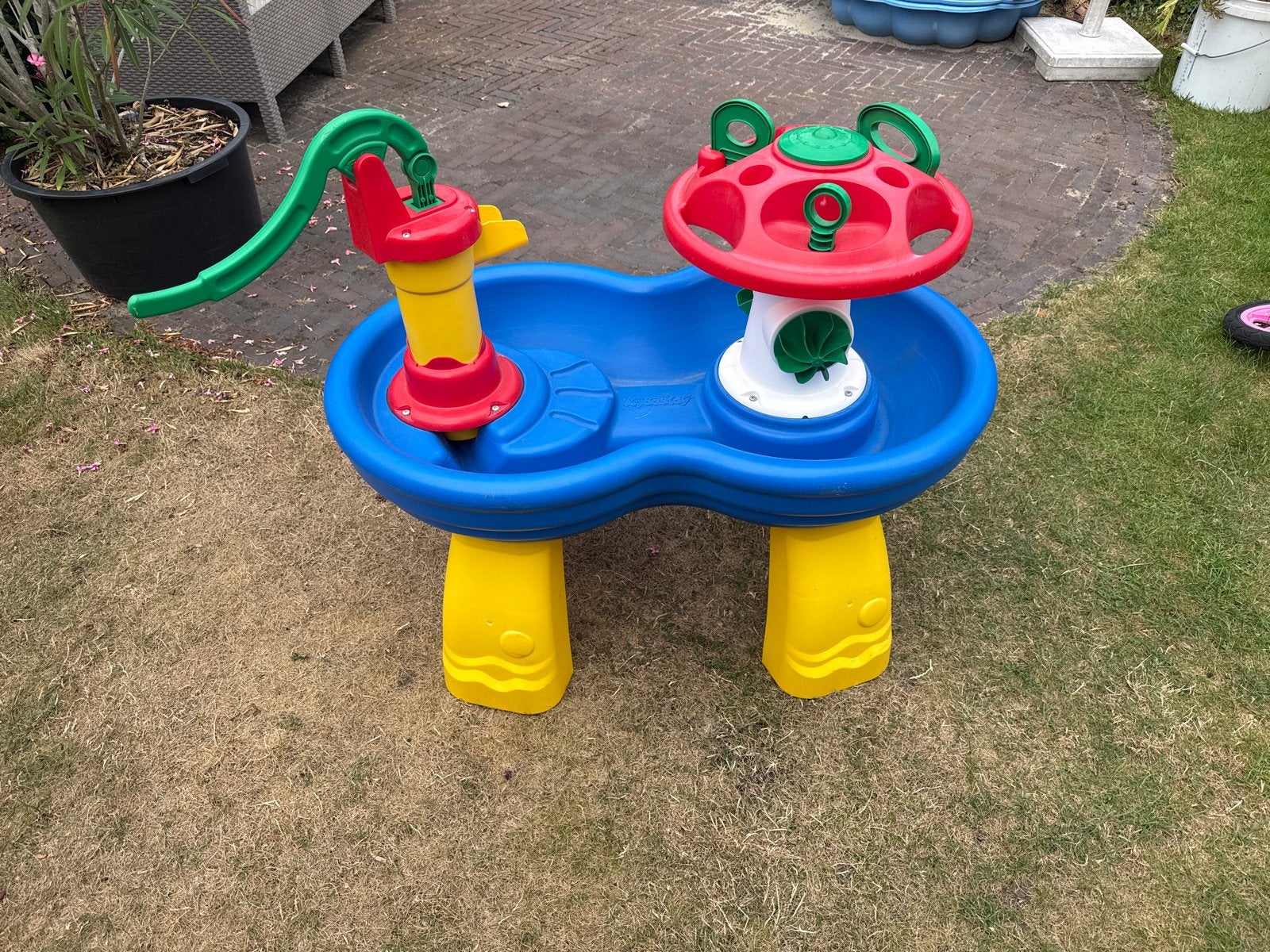 Little Tikes Watertafel met Pomp en Waterrad, Ophalen, Gebruikt