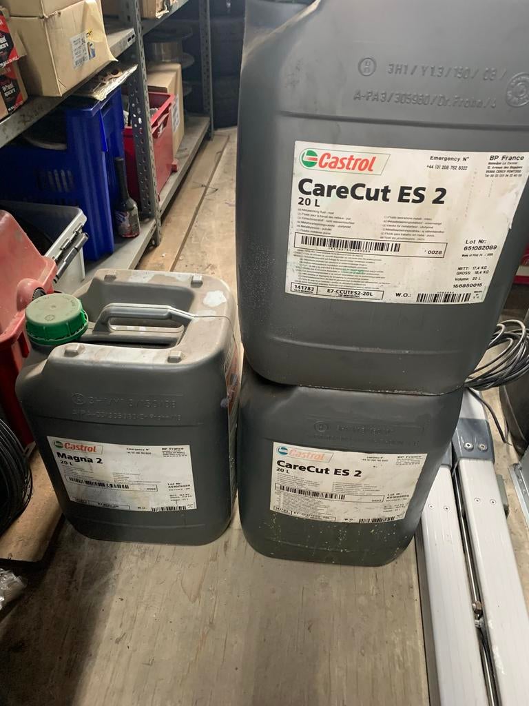 Castrol olie/machines, Ophalen