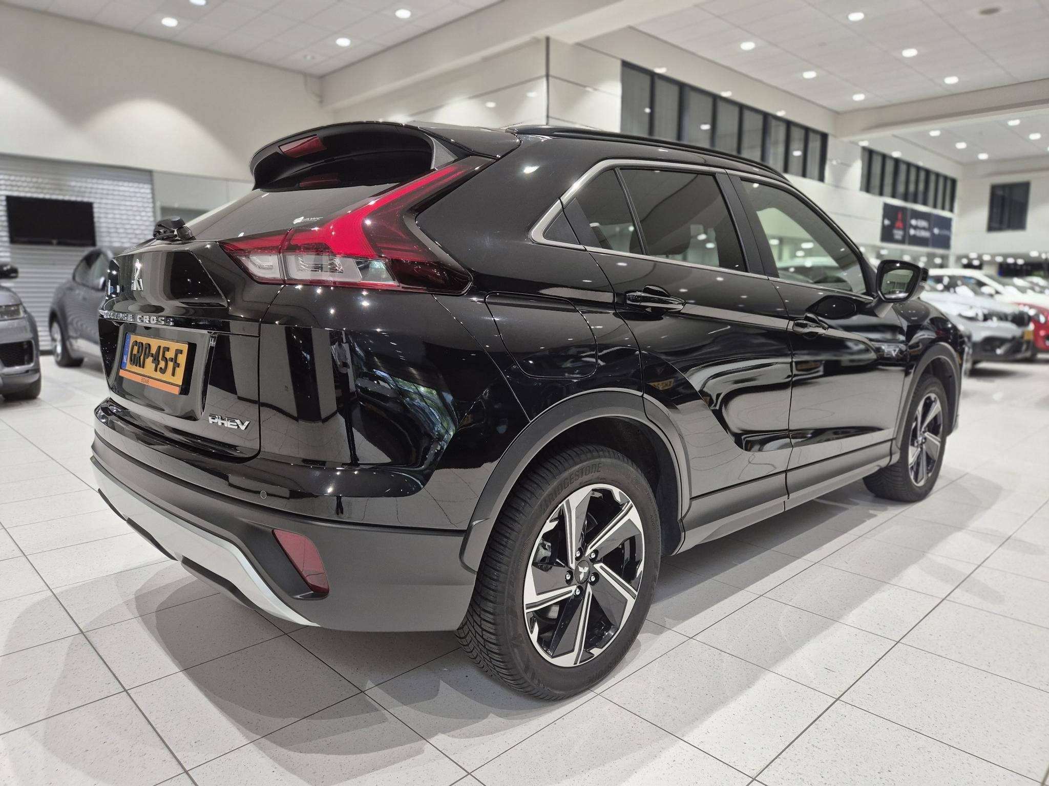 Mitsubishi Eclipse Cross 2.4 PHEV First Edition | Navigatie, Auto's, Automaat, 14 kWh, Euro 6, 4 cilinders