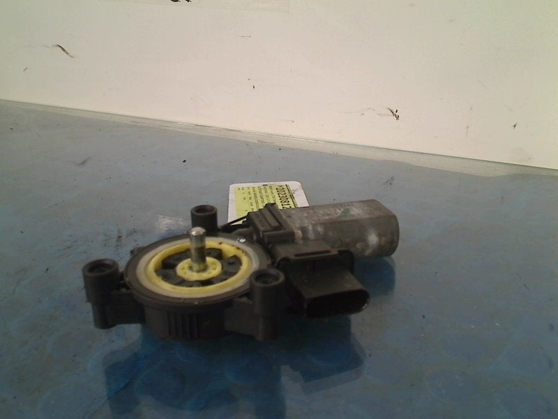 Motor Raammechaniek Rechts Voor 3 serie (F30) 2016, Gebruikt, Petuelring 130, München 80809, , Duitsland, BMW, Bayerische Motoren Werke AG