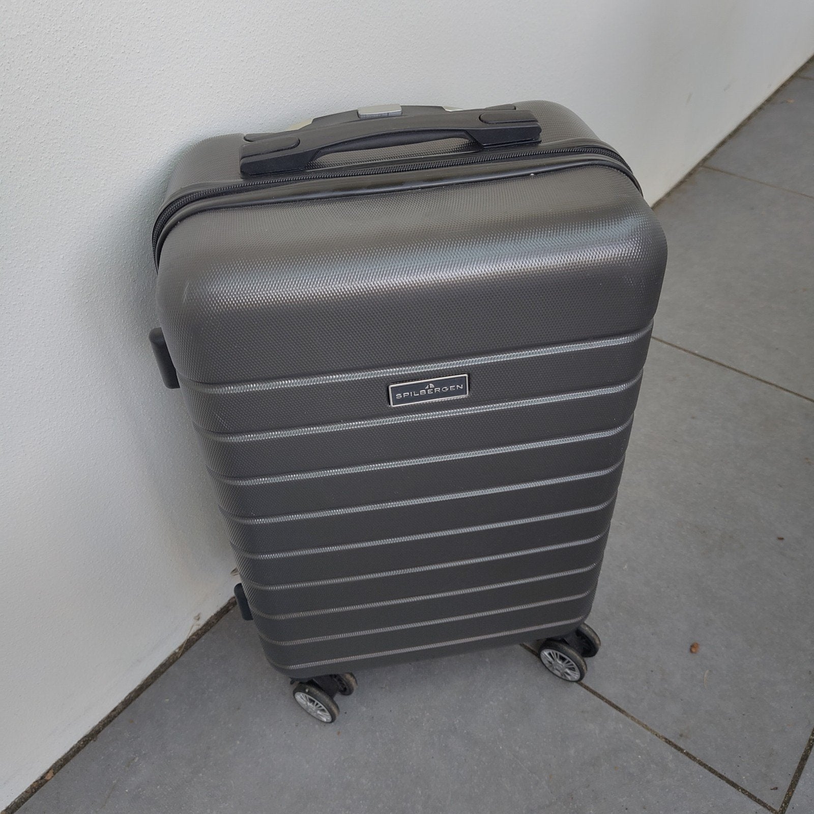 Handbagage koffer - Spilberger - met scheur bij handvat, Sieraden, Tassen en Uiterlijk, Koffers, Wieltjes, Gebruikt, 50 tot 60 cm