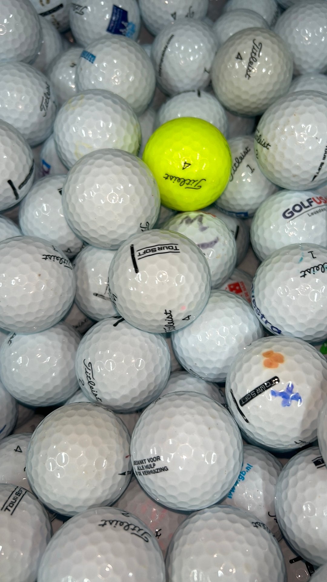 Titleist tour soft golfballen 50 stuks AAAA kwaliteit, Ophalen of Verzenden, Zo goed als nieuw, Bal(len)