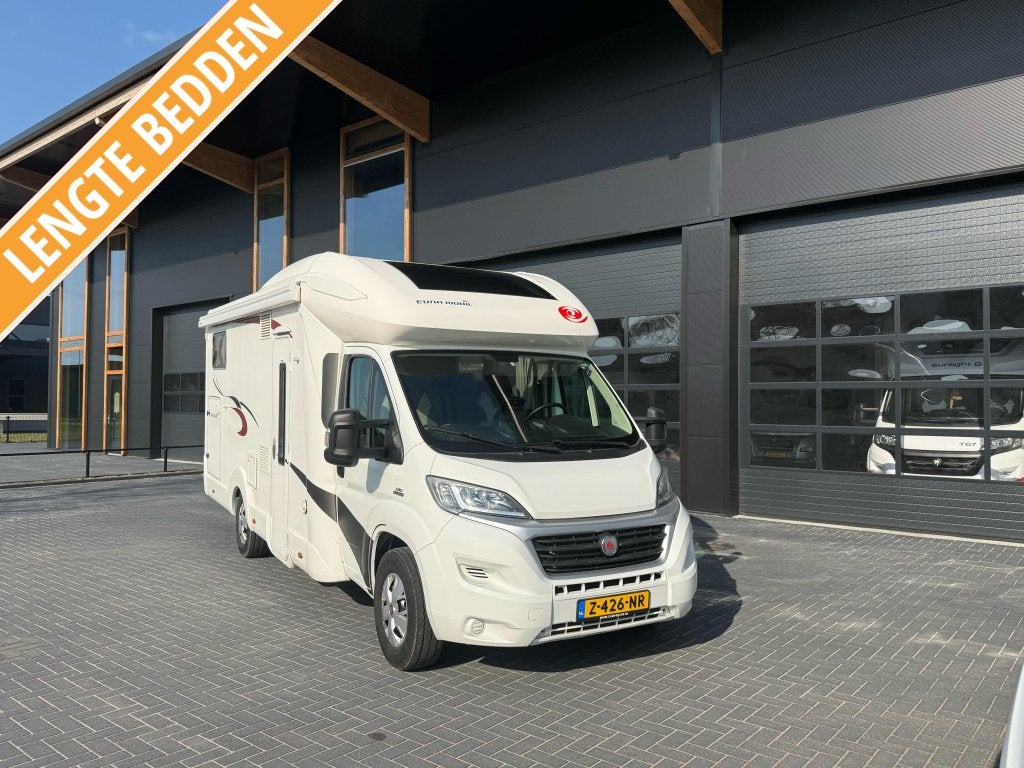 Eura Mobil 720 model 2015 49.000KM ! lentebeden Hefbed, Airbags, Ringverwarming, Bedrijf, Koelkast